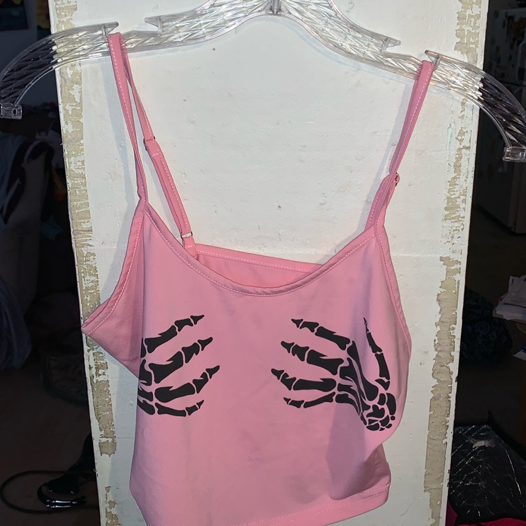 Romwe Spaghetti Strap Shirt With Skeleton Hands Size S Us 4